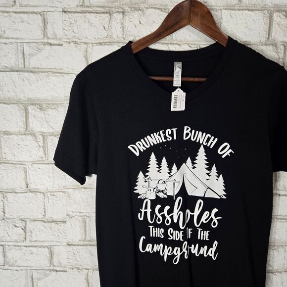 NWT "drunkest bunch campfire" graphic tee - Picture 5 of 10